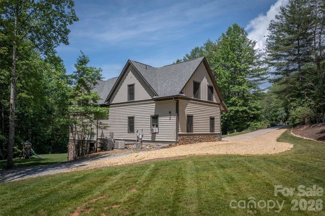 2243 Cottage Park Road, Morganton, NC 28655