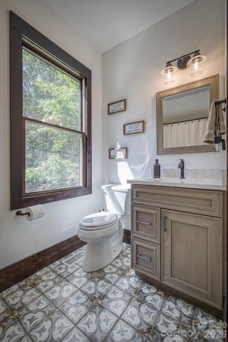 2243 Cottage Park Road, Morganton, NC 28655