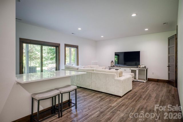 2243 Cottage Park Road, Morganton, NC 28655