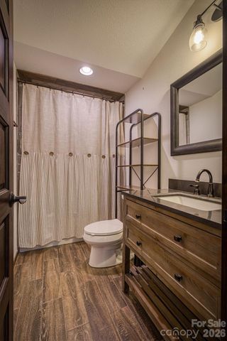 2243 Cottage Park Road, Morganton, NC 28655