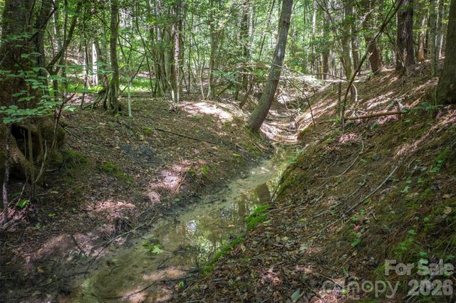 2243 Cottage Park Road, Morganton, NC 28655