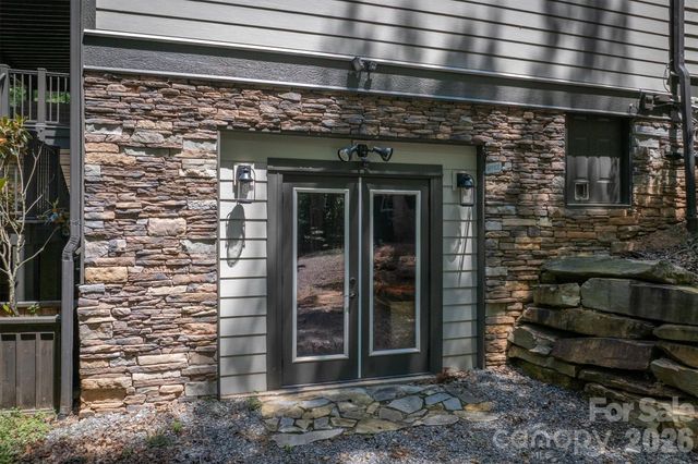 2243 Cottage Park Road, Morganton, NC 28655