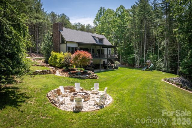 2243 Cottage Park Road, Morganton, NC 28655