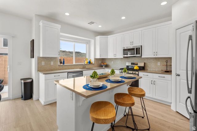 1342 N MARFIL WAY, Washington, UT 84780