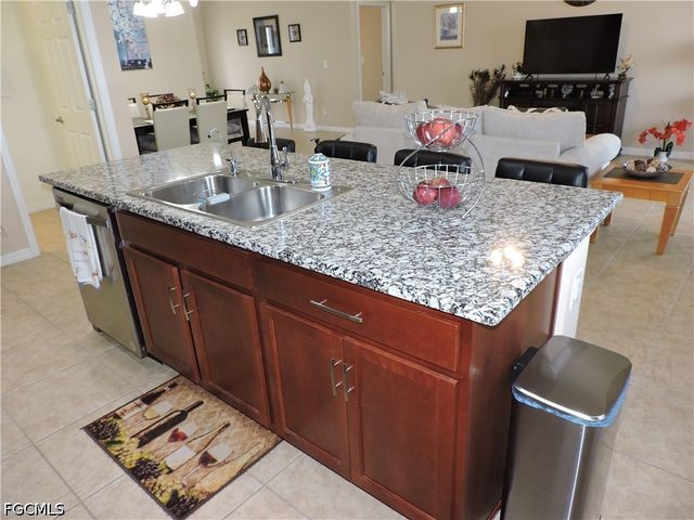 204 NW 11th ST, Cape Coral, FL 33993