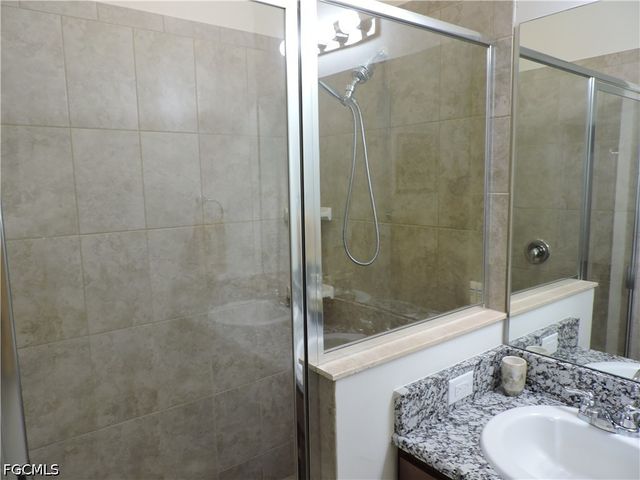 204 NW 11th ST, Cape Coral, FL 33993