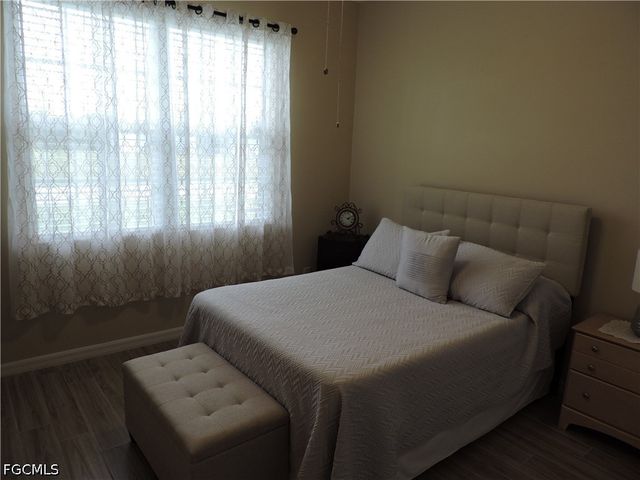 204 NW 11th ST, Cape Coral, FL 33993