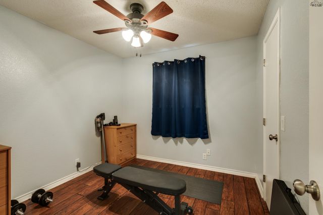 500 SWENSON STREET, Burkburnett, TX 76354