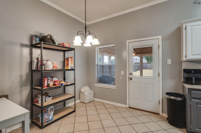 500 SWENSON STREET, Burkburnett, TX 76354