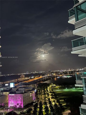 900 Biscayne Blvd 2312, Miami, FL 33132