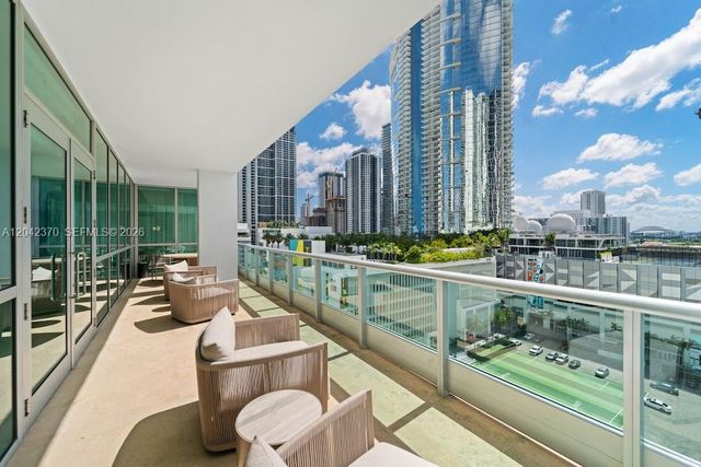 900 Biscayne Blvd 2312, Miami, FL 33132