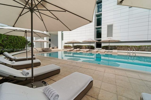 900 Biscayne Blvd 2312, Miami, FL 33132