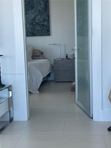 900 Biscayne Blvd 2312, Miami, FL 33132