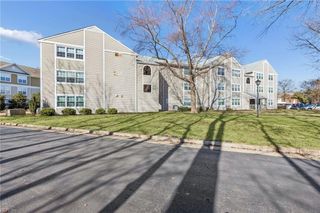 17 Cape Dorey DR # 3A, Hampton, VA 23666