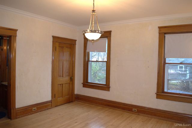 56886 Calumet Avenue, Calumet, MI 49913