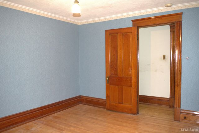 56886 Calumet Avenue, Calumet, MI 49913