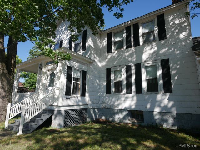 56886 Calumet Avenue, Calumet, MI 49913