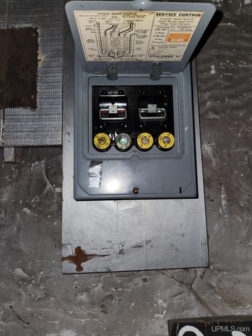 56886 Calumet Avenue, Calumet, MI 49913