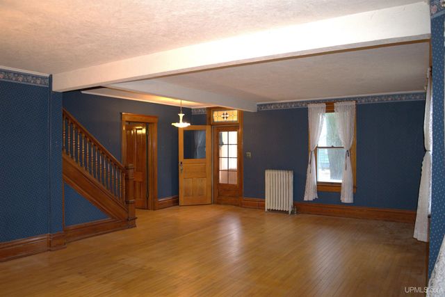 56886 Calumet Avenue, Calumet, MI 49913