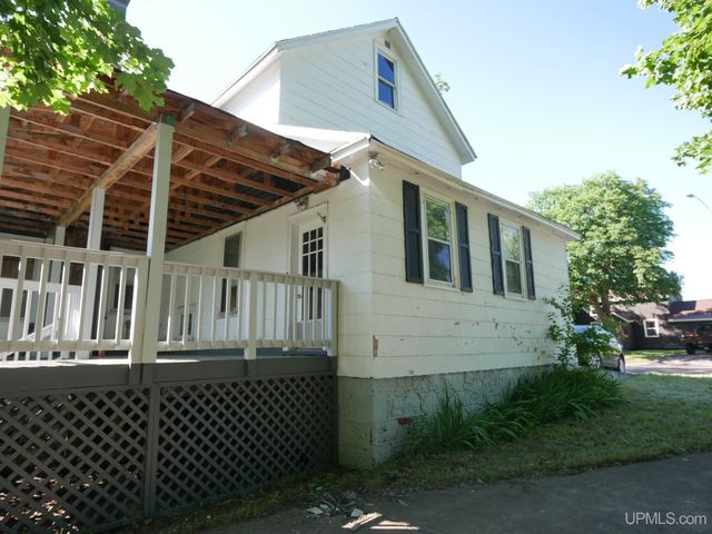 56886 Calumet Avenue, Calumet, MI 49913