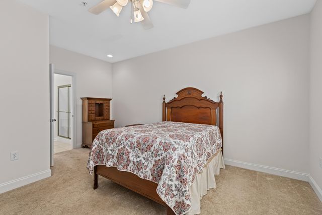 1025 Riverland Woods Place 606, Charleston, SC 29412