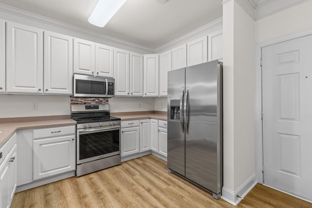 1025 Riverland Woods Place 606, Charleston, SC 29412