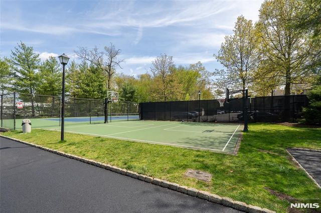 20 Pine Valley Road 148, Livingston, NJ 07039