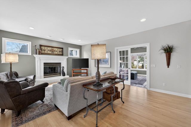 1614 Blue Ridge Trail, Waunakee, WI 53597