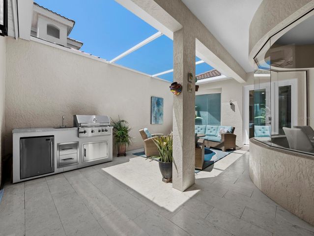 1914 HARBOUR LINKS CIRCLE 10, Longboat Key, FL 34228