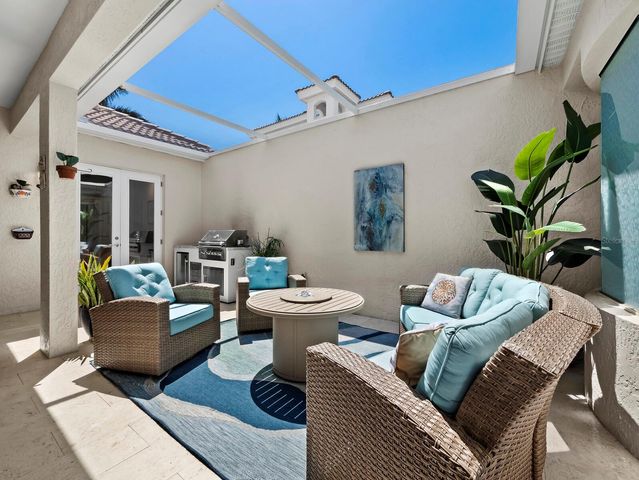 1914 HARBOUR LINKS CIRCLE 10, Longboat Key, FL 34228