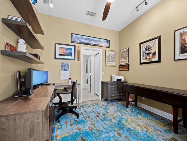 1914 HARBOUR LINKS CIRCLE 10, Longboat Key, FL 34228