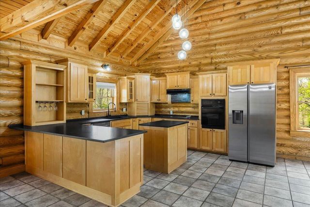 300 Oak Ridge Drive, Stanton, KY 40380