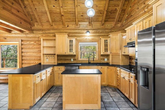 300 Oak Ridge Drive, Stanton, KY 40380