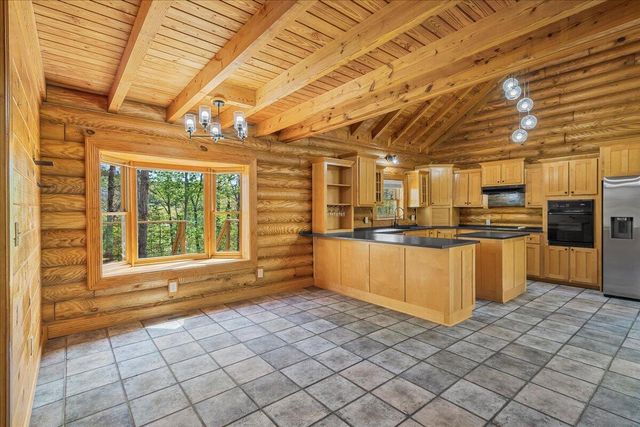 300 Oak Ridge Drive, Stanton, KY 40380