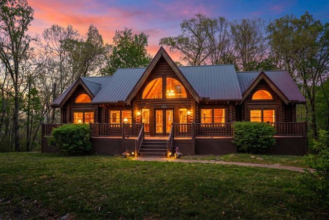 300 Oak Ridge Drive, Stanton, KY 40380