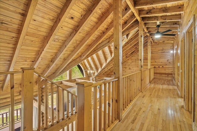 300 Oak Ridge Drive, Stanton, KY 40380