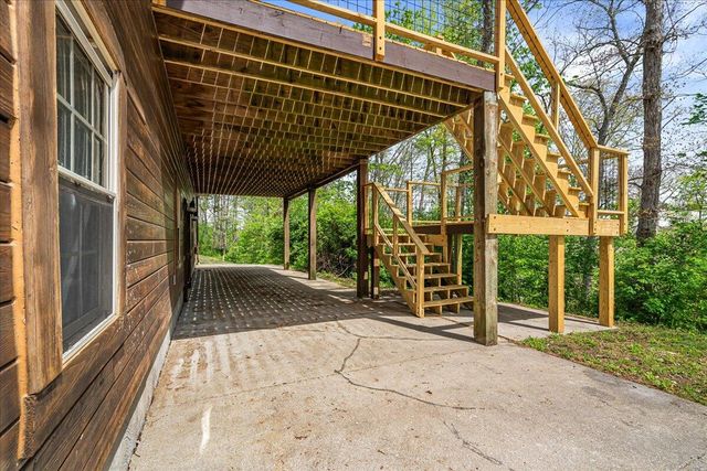 300 Oak Ridge Drive, Stanton, KY 40380