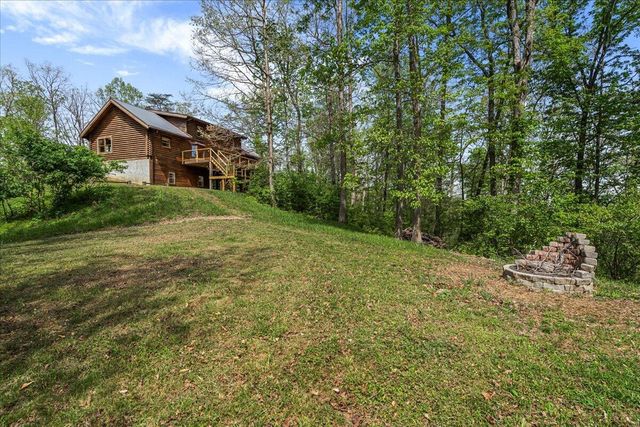 300 Oak Ridge Drive, Stanton, KY 40380