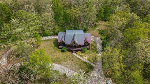 300 Oak Ridge Drive, Stanton, KY 40380