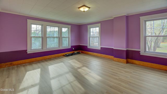 120 County Highway 155, Broadalbin, NY 12025