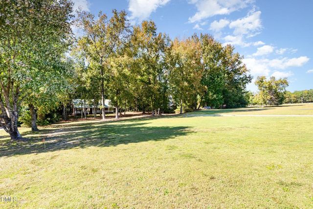 1324 Nc 96 Highway S, Zebulon, NC 27597