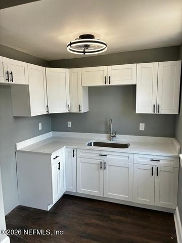2744 RIVERSIDE Avenue 6-0, Jacksonville, FL 32205