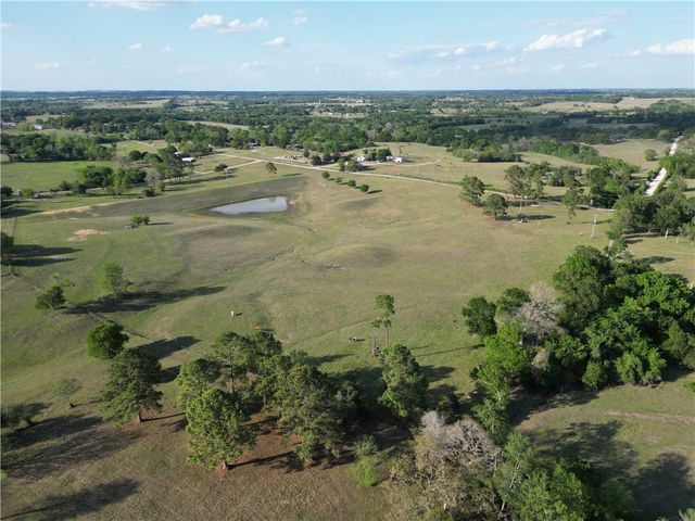 2525 North Meyersville Road, Brenham, TX 77833