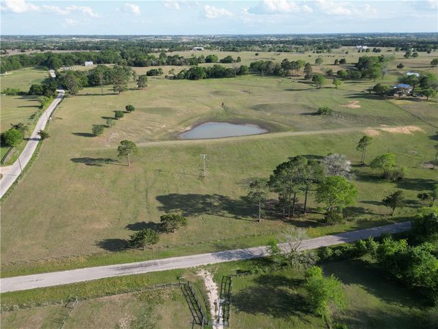 2525 North Meyersville Road, Brenham, TX 77833