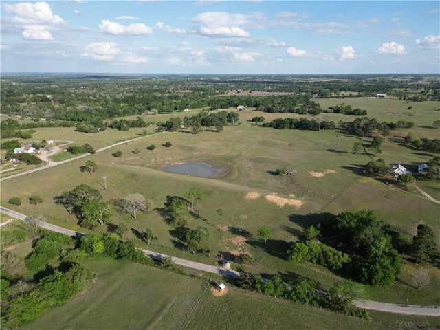 2525 North Meyersville Road, Brenham, TX 77833