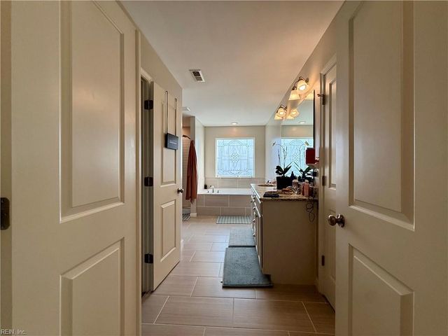 937 Arrowleaf WAY, Chesapeake, VA 23323