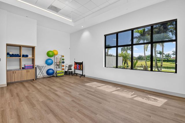 15811 Key Biscayne Lane, Westlake, FL 33470