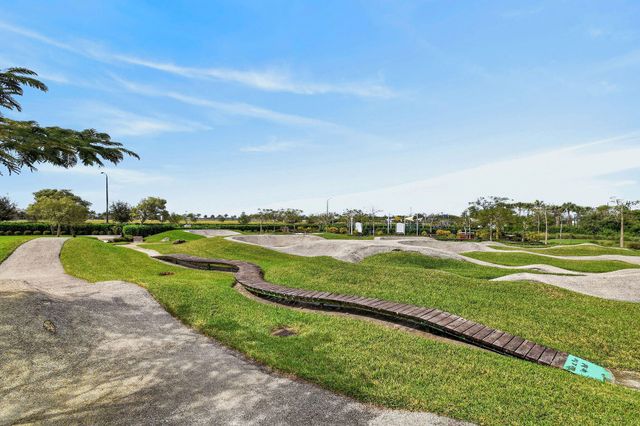 15811 Key Biscayne Lane, Westlake, FL 33470