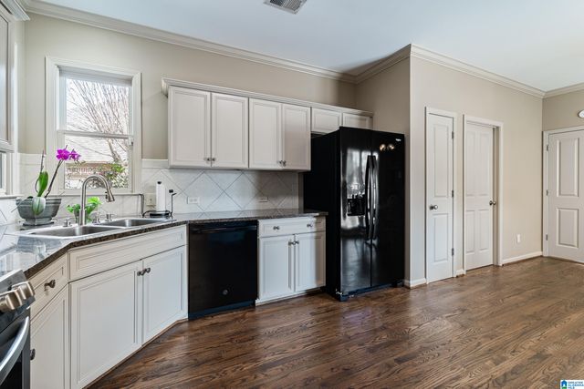 4104 CROSSINGS LANE, Hoover, AL 35242