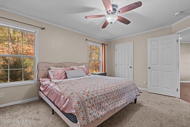 247 Mcmillan Road, Vass, NC 28394